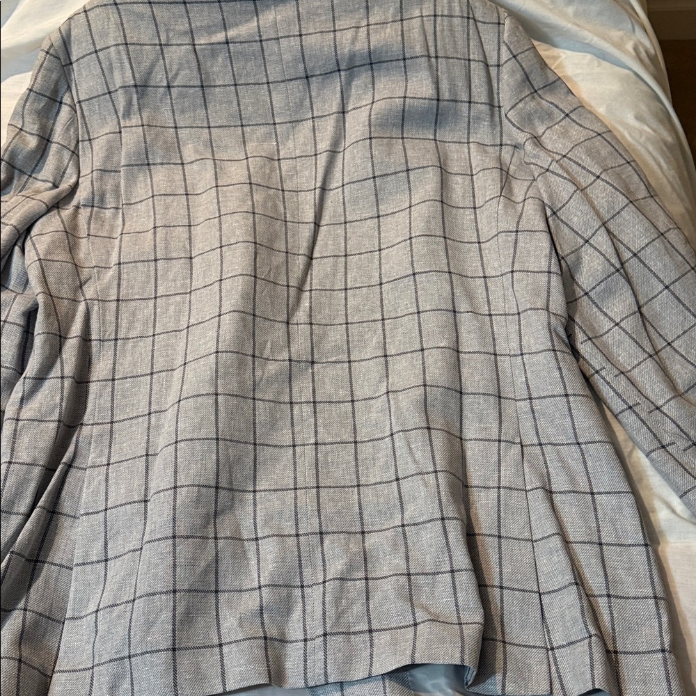 Gray Checkered Men's Blazer - Picture 3 of 4